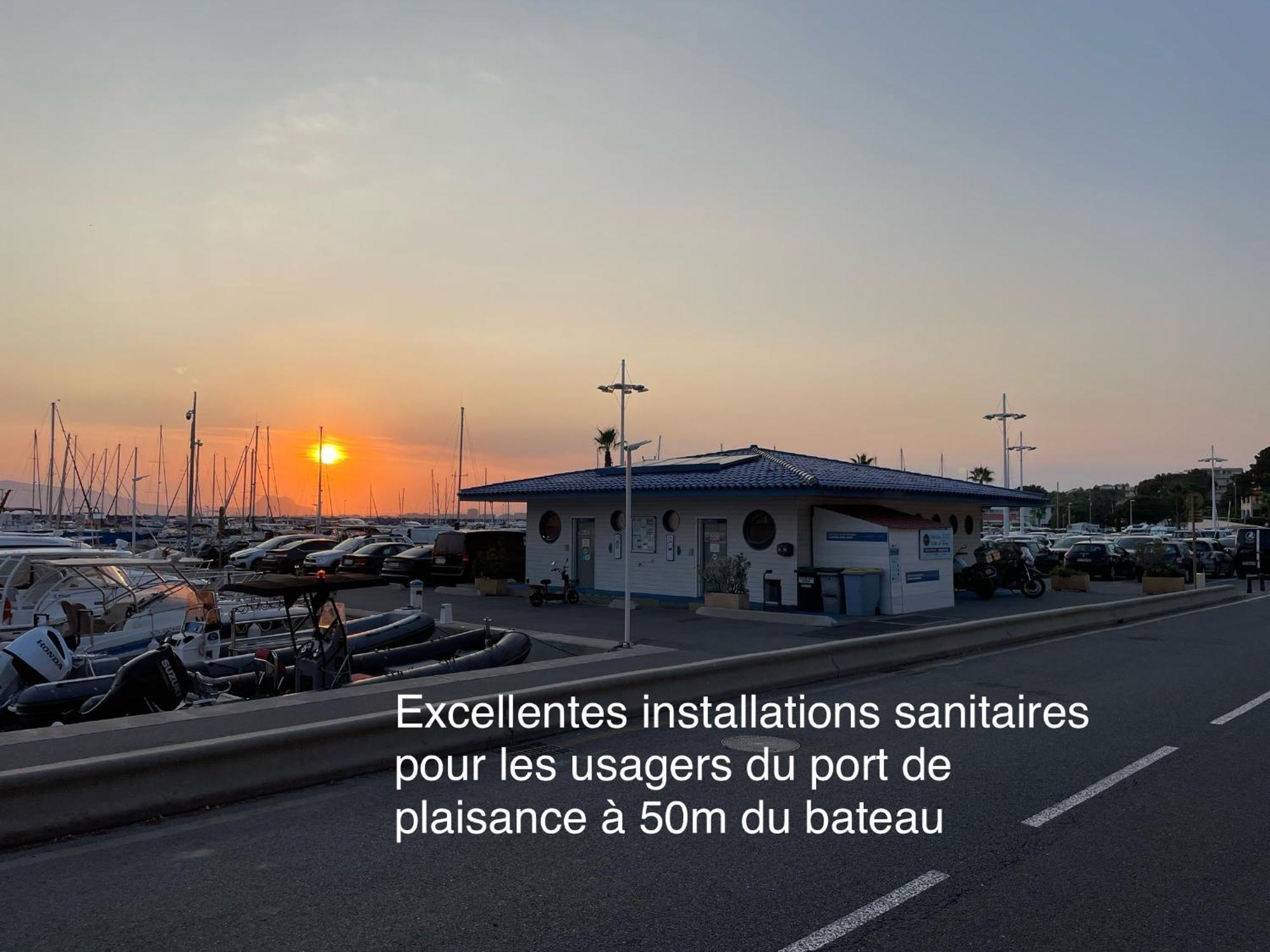 Yacht Studio Galarne Saint-Raphaël Екстериор снимка